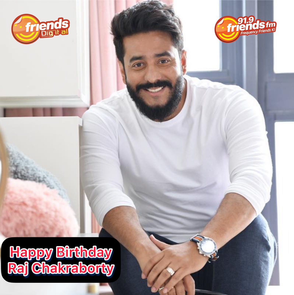 919FriendsFm's tweet photo. Happy birthday to our very own @iamrajchoco Da 😊 May you rise higher and higher.. love you dada ❤️

#919FriendsFM #kolkata #Friendsdigital #Rajchakraborty #happybirthdayRajda https://t.co/hBmuew3DUX