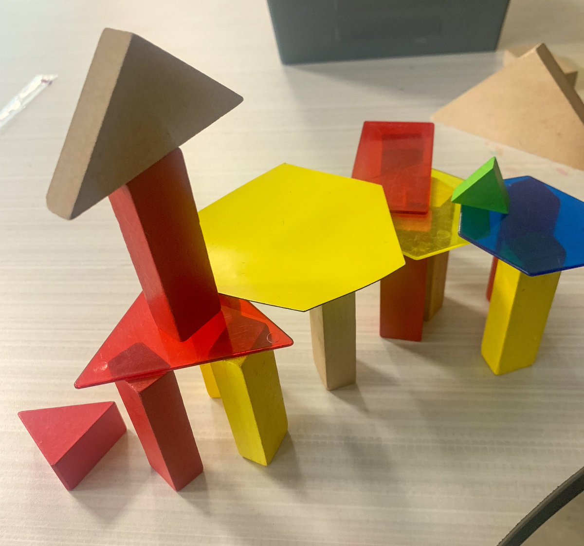 MsBracken1's tweet photo. Kicked off our building unit with this captivating book! Kiddos were SO excited to build their own creative house 

🏡🧠👷‍♀️ https://t.co/0iOg8ols1M