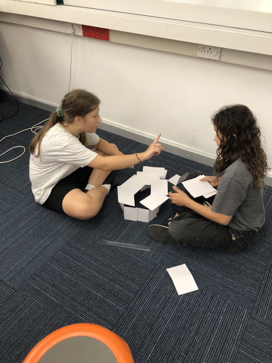 LaRae Davis tweet media