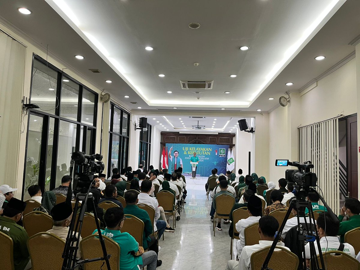 Hendra70840212's tweet photo. Mari Berpolitik Riang Gembira.
#MantaPKB
#BacalegPKB
#GusMuhaiminIskandar
@cakimiNOW
@DPP_PKB
@BagusMuhaiminS1 https://t.co/KdOI3f6q5z