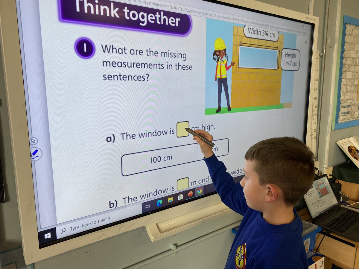 StPPPrimaryY3's tweet image. We’ve continued our maths work today on converting metres and centimetres #maths #powermaths