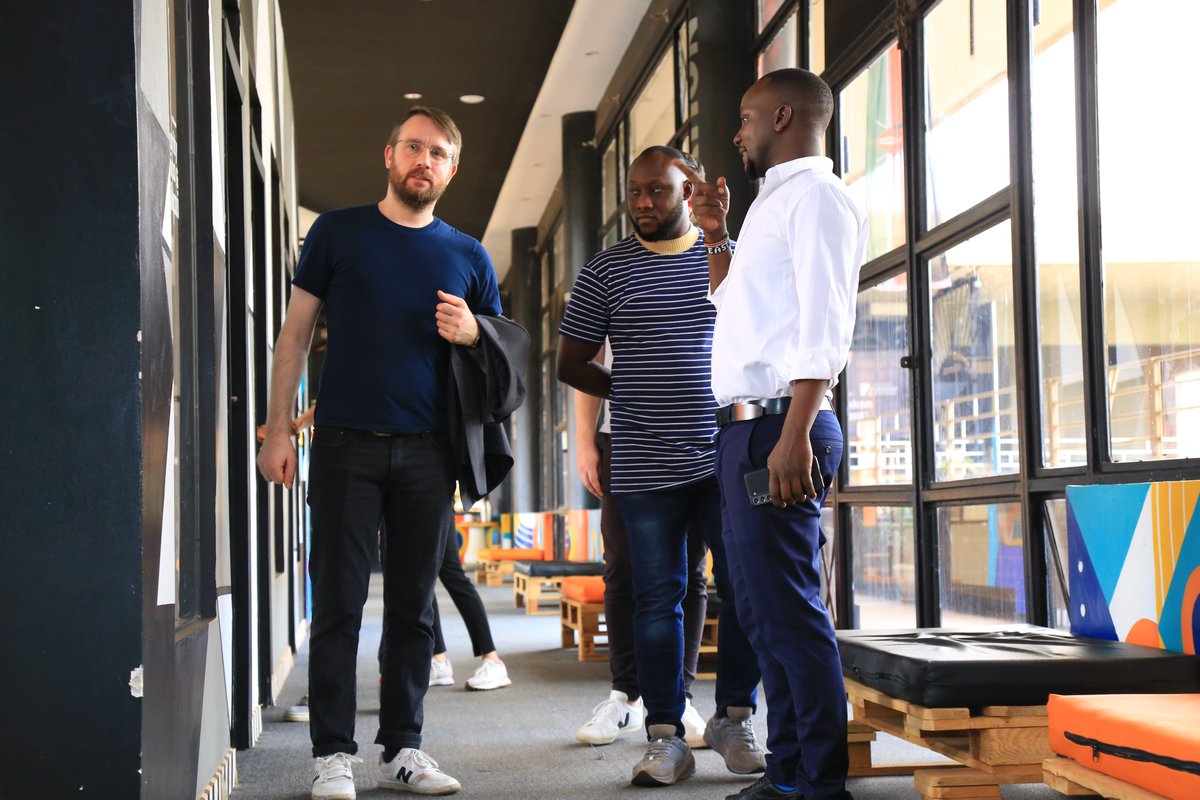 This morning, our team interacted with a delegation from Germany who paid <a href="/SignsTvUg/">Signs TV Uganda</a> a courtesy call to learn about the work we do.

#YourSignLanguageChannel
<a href="/ErokuSimon/">Simon Eroku -Tech4Inclusion Consultant</a> <a href="/MpindiAbaas/">Mpindi Abaas</a> <a href="/smujjawa30/">Susan Mujjawa</a> <a href="/OpenSignsug/">OpenSigns Impact Innovation Ltd</a>