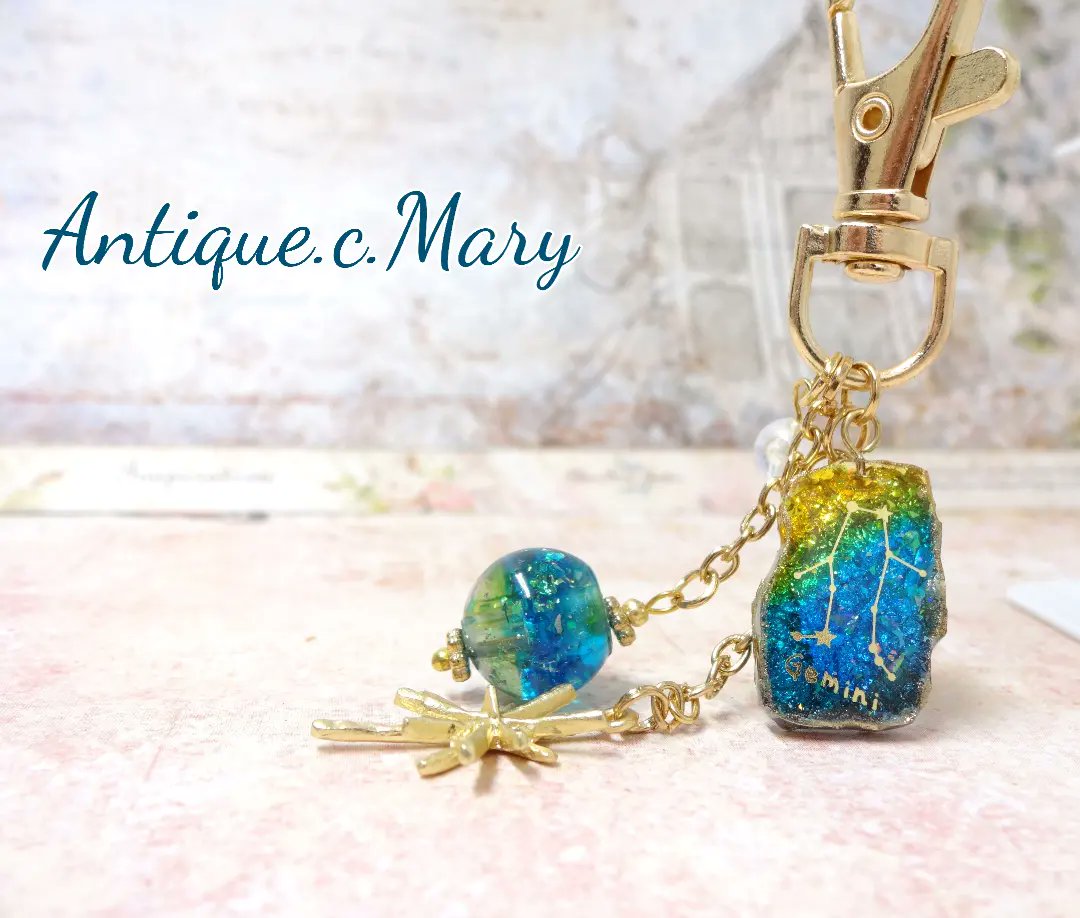bRyOeKQmazP977U's tweet photo. 激暇ゴロゴロ丸\( 'ω')/
#レジンアクセサリー #ハンドメイドアクセサリー #ULCUTE #まさるの涙 #レジン #Orion https://t.co/GWjhECw4DK