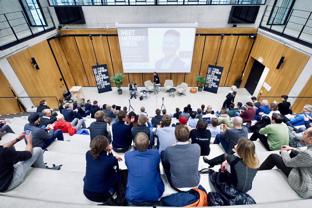 TUM Hyperloop tweet media