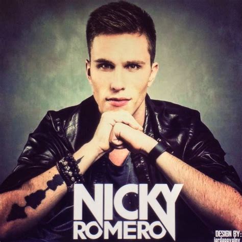 G11Sven's tweet photo. 1/ Nicky #masonslaafje Romero

Nick Rotteveel (1989). Na verblijf 1 jaar op jonge leeftijd in Canada 🚩 naar Nederland. Internat. bekende house #DJ. Een 'ideale' mondiale jongeren-influencer: #Shill. 

#Wall
#ThinkPose
#DevilHand
#DevilHorns https://t.co/grlhnFCMPc
