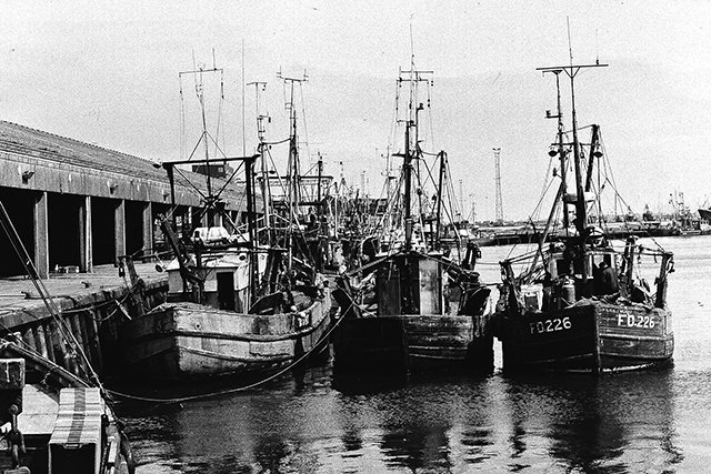 Peterhead, where we fish, 1890. The Marr family have been fishing since 1870 - we know a thing or two about fish. Open an account today.
-
01279 501051
-
marrfish.co.uk
-
#seafood #wholesaler #fishermen #chefsofintsagram #chefstagram #chef #chefs #londonchefs