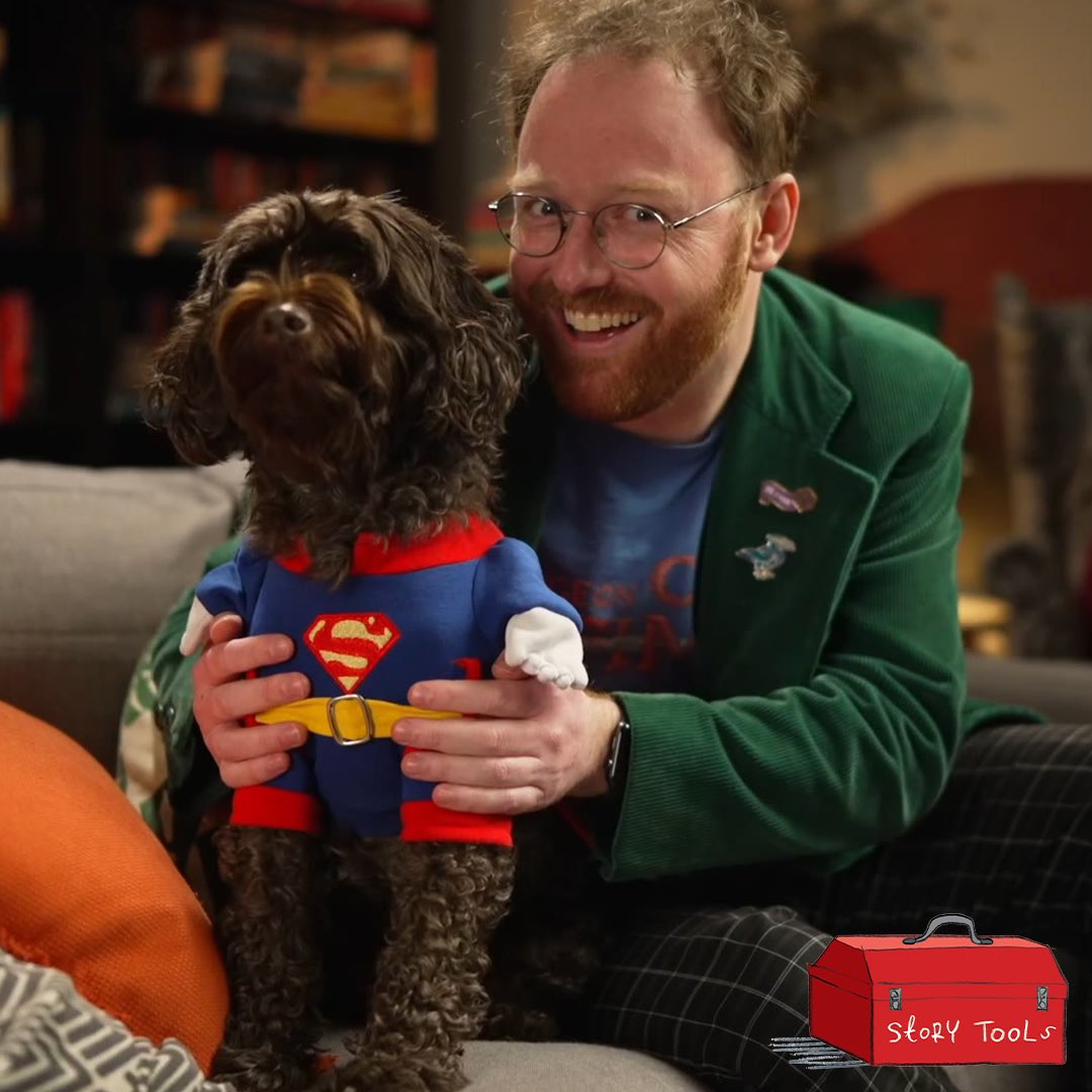 McKenzie_Ben's tweet photo. The #StoryTools how-to videos for kids from @StoryBoxLibrary, all about the mechanics of storytelling, launched tonight!
I’m one of the featured writers, and I cover genre and reading stories - with the help of my co-star Hugo.
Find out more at https://t.co/92r42KytMe! https://t.co/GzMC2O8Fpi