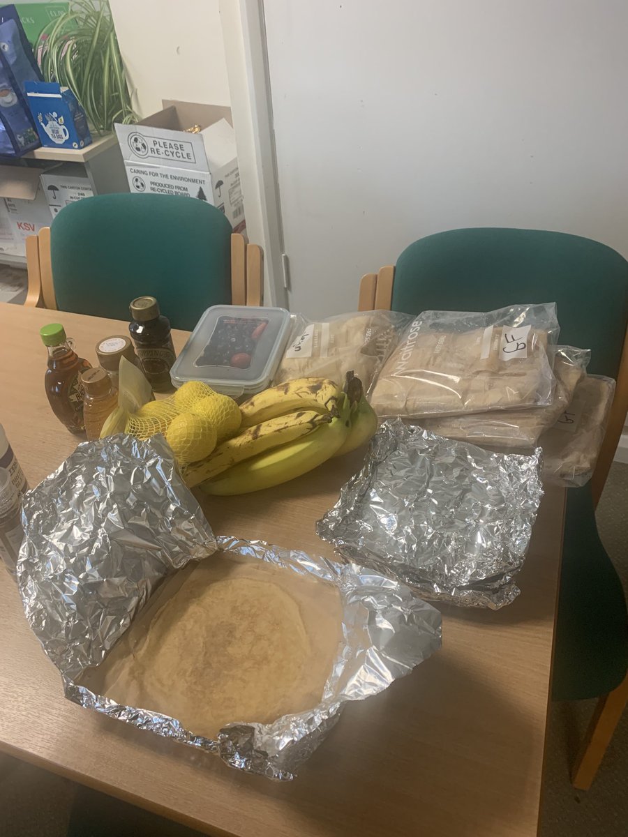 LisaThomasbroo2's tweet photo. Thank you to the pancake fairy Mrs Zammit who always arrives every year to treat us all with the most delicious pancakes ⁦@CarePcbc⁩  ⁦@UHSussex⁩  ⁦@maggiedavies⁩ https://t.co/13pCvEoXYs