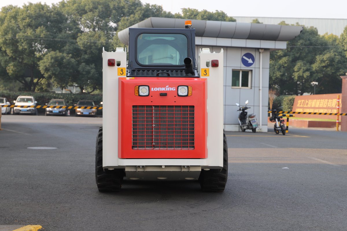Ashley_Cruking's tweet photo. #LONGKING Skid Steer Loader CDM312
1. Engine: Kubota or Xinchai
2. Operating Weight: 3500kg
3. Rated Payload: 1230kg
4. Bucket Capacity: 0.54m³
5. Tipping Load: 2460kg
Welcome to inquiry😄
#skidsteerloader #loader https://t.co/e0YL51IXRd