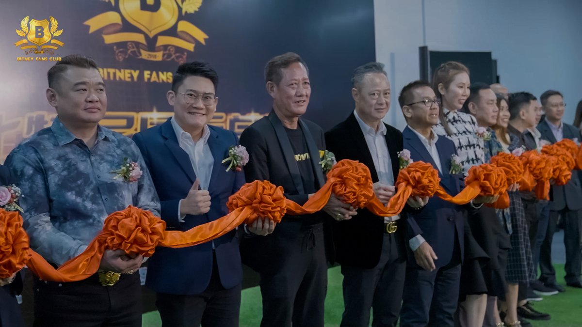 BitneyFansClub's tweet photo. Thanks to everyone who joined us for the Bitney Fans Club opening ceremony from all over the S.E.A.!

Special thanks to our guests who helped us cut the ribbon to mark the start of a new chapter for our corporate office. 

Stay tuned for more updates from #BitneyFansClub! https://t.co/Pd4EHVRAU2