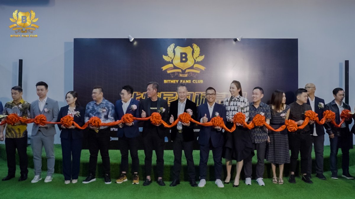 BitneyFansClub's tweet photo. Thanks to everyone who joined us for the Bitney Fans Club opening ceremony from all over the S.E.A.!

Special thanks to our guests who helped us cut the ribbon to mark the start of a new chapter for our corporate office. 

Stay tuned for more updates from #BitneyFansClub! https://t.co/Pd4EHVRAU2