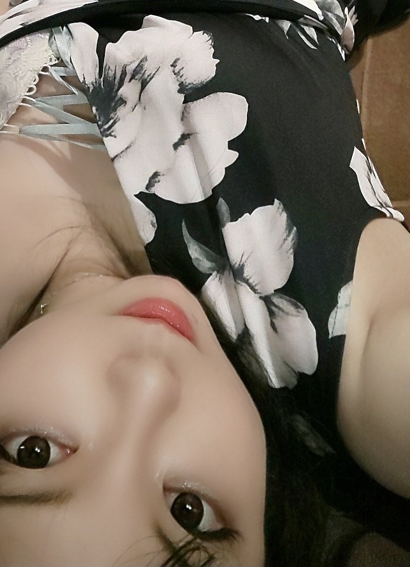 ちょっとイイオンナに映ってない🤔？皆様が想像するより遥かにババァで桁違いにデブでアプリ外すと激ブスですが…
変態である事には間違いなしです🤫