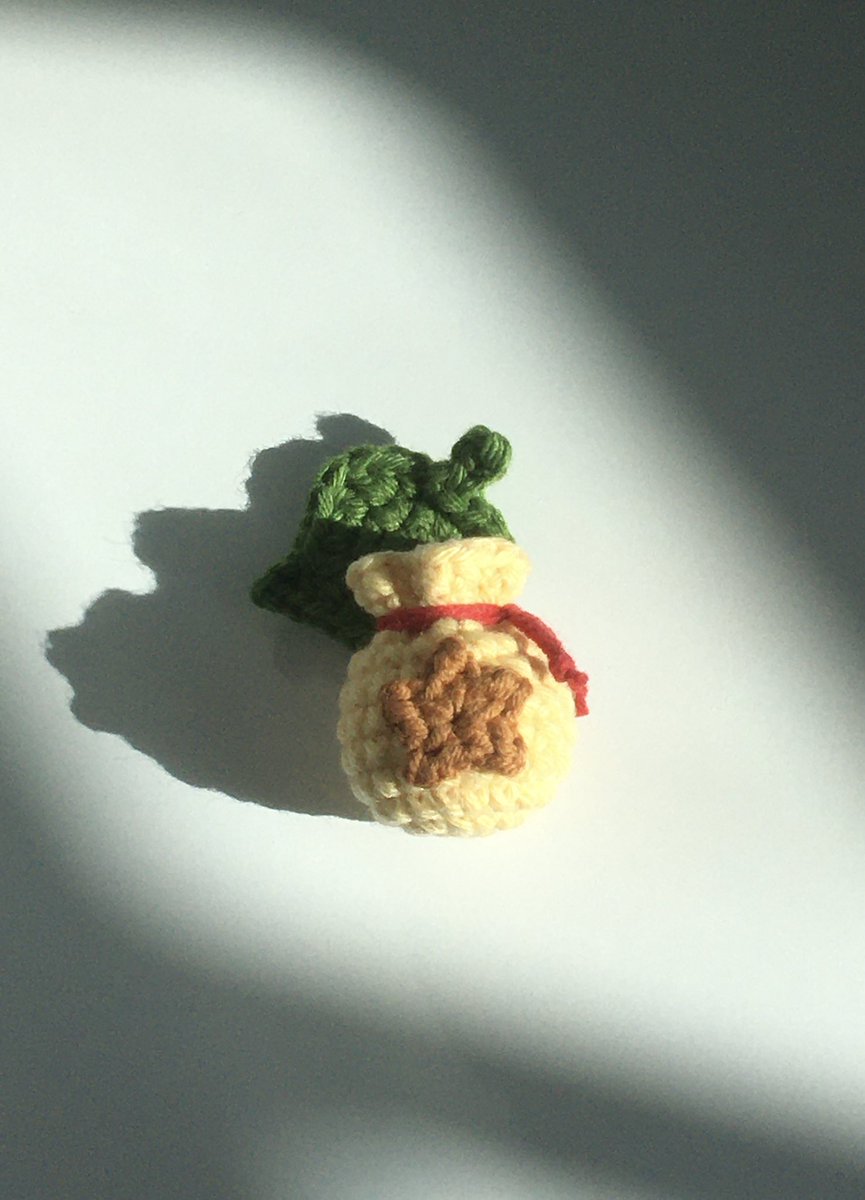 ⠀⠀⠀  ⠀⠀⠀⣀⠤⢄⡀
⠀⠀⠀⠀⠀⠀⡘⠀⠀⠀⠸⢄
⠀⠀⠀⠀⠀⠀⣇⣀⡀⠀⠀⢀⠆ ✮  
⠀⠀⠀⡠⠒⠉⠀⠉⠉⠻⣿⣅⠀⠀  ⁎
⠀⢀⠎⣀⣀⣴⣧⡀⠀⠀⠷⠙⢷
⠀⡜⠀⢘⣿⣿⣿⠟⠁⠀⠀⠀⠘⡀⠀⠀⠀
⠀⢇⠀⠘⠋⠙⠻⠀⠀⠀⠀⠀⢀⠃⠀⠀⠀
⠀⠈⠢⣀⠀⠀⠀⠀⠀⠀⢀⡠⠊⠀⠀⠀
⠀⠀⠀⠈⠉⠒⠒⠒⠒⠊⠁⠀