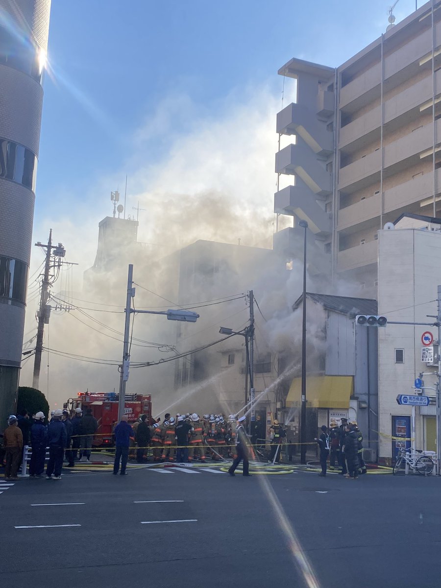 【火事】東京都江東区深川2丁目で火災!「門前仲町の笠置そば2階」現地画像で被害状況まとめ : まとめダネ!