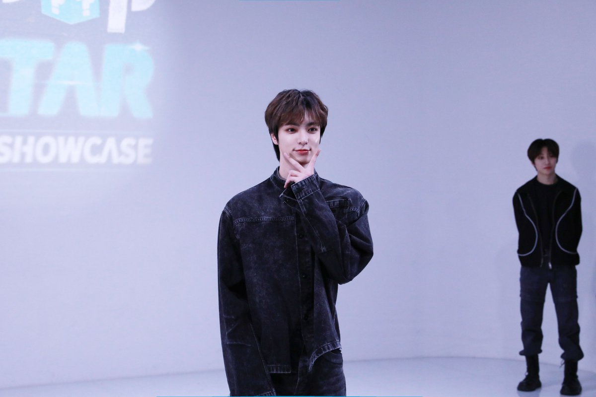 FROMK 🇰🇷 tweet media