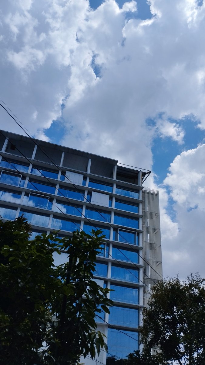 studsunflower's tweet photo. @its_fess Menara sains dan segala kenangan di dalamnya https://t.co/eFq9lxY6Za