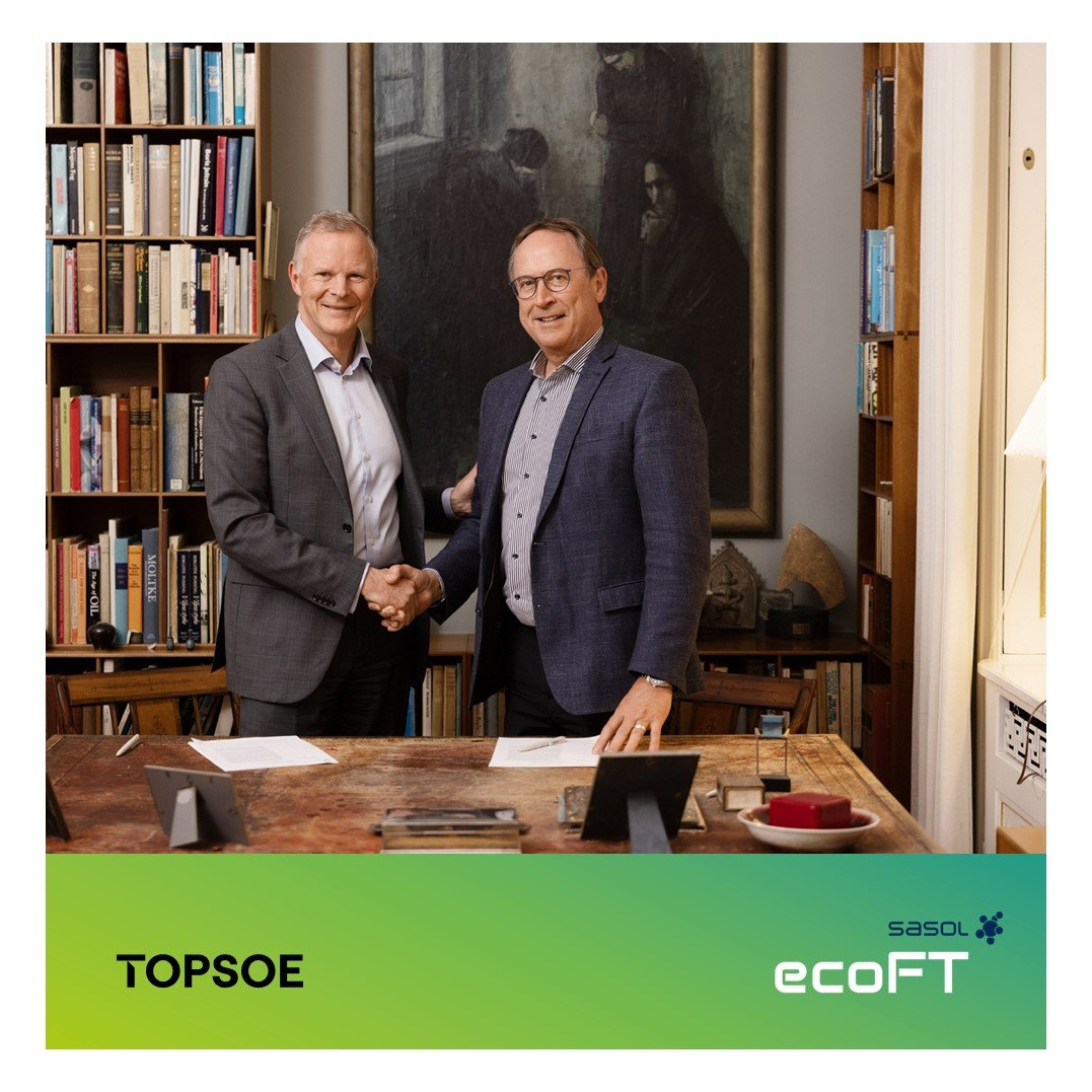 Sasol and Topsoe have signed a Memorandum of Understanding with the intent to establish a 50/50 Joint Venture in 2023 to develop sustainable aviation fuel solutions (SAF). Read more sasol.com/sasol-and-tops… #NetZeroWorld #SasolecoFT