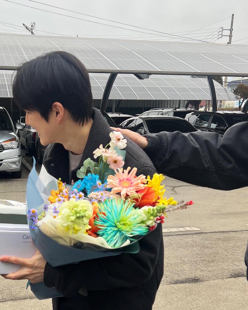 knockknock0408's tweet photo. SUHO ins : 6개월동안 함께 해주셔서 감사합니다.정말 힙하게 사랑해요. 행복했습니다.
@weareoneEXO https://t.co/IjDCXU5EHO