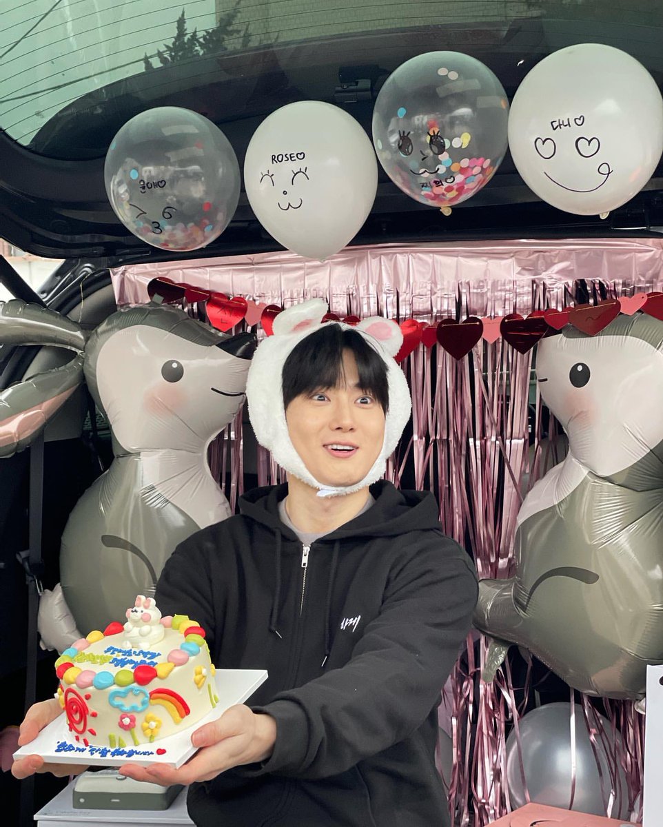 knockknock0408's tweet photo. SUHO ins : 6개월동안 함께 해주셔서 감사합니다.정말 힙하게 사랑해요. 행복했습니다.
@weareoneEXO https://t.co/IjDCXU5EHO