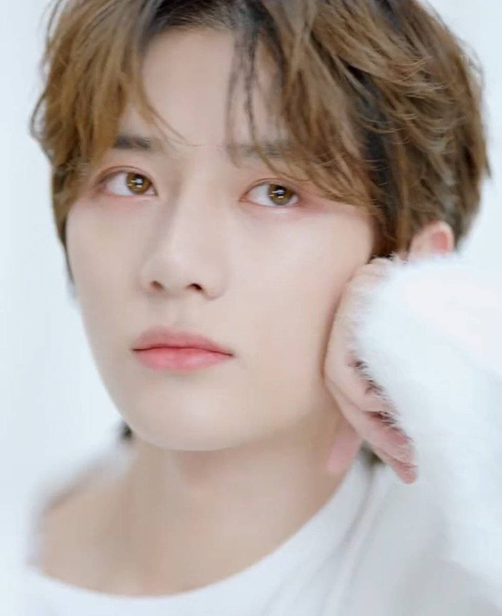 On Twitter BEOMGYU For CLIO on-twitter-beomgyu-for-clio