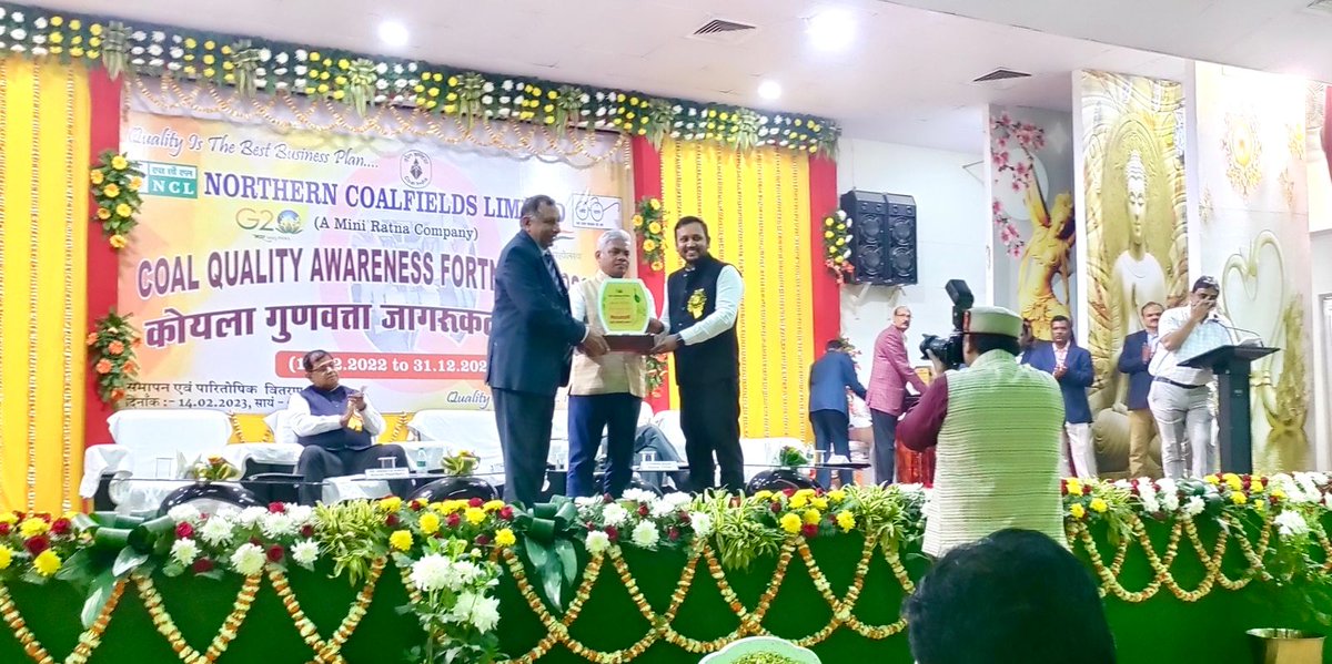 QCI_Coal's tweet photo. Shri. H B. Chawla represented @QualityCouncil of India at the Valedictory function of Coal Quality Awareness Fortnight 2022-23 organized by @NCL_SINGRAULI-A #Coal India Company at NCL(HQ), Singrauli on 14th February 2023.

#Coalqualitymonitoring
#qualityfirst
#qualityassessment https://t.co/yeG6PIGEhc