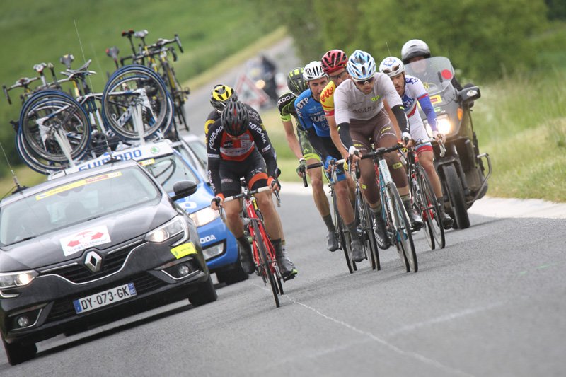 YLampre's tweet photo. 🇫🇷#GPDeLaSomme 2016: Le damos pa'lante a la cinta hasta situarnos a 30km para meta. Nuevo grupo de escapados: 🇫🇷@Danielmxm, 🇫🇷@PineauCedric, 🇫🇷Guillaume Thevenot, 🇫🇷Kévin Lebreton, 🇫🇷Flavien Dassonville, 🇫🇷@JeremyLeveau y 🇧🇪@HabeauxGregory tienen 1'15" de ventaja! https://t.co/VllnidmcZk