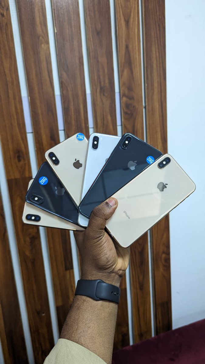 major-t-on-twitter-uk-used-iphone-6-16gb-40-000-x-64gb-150-000