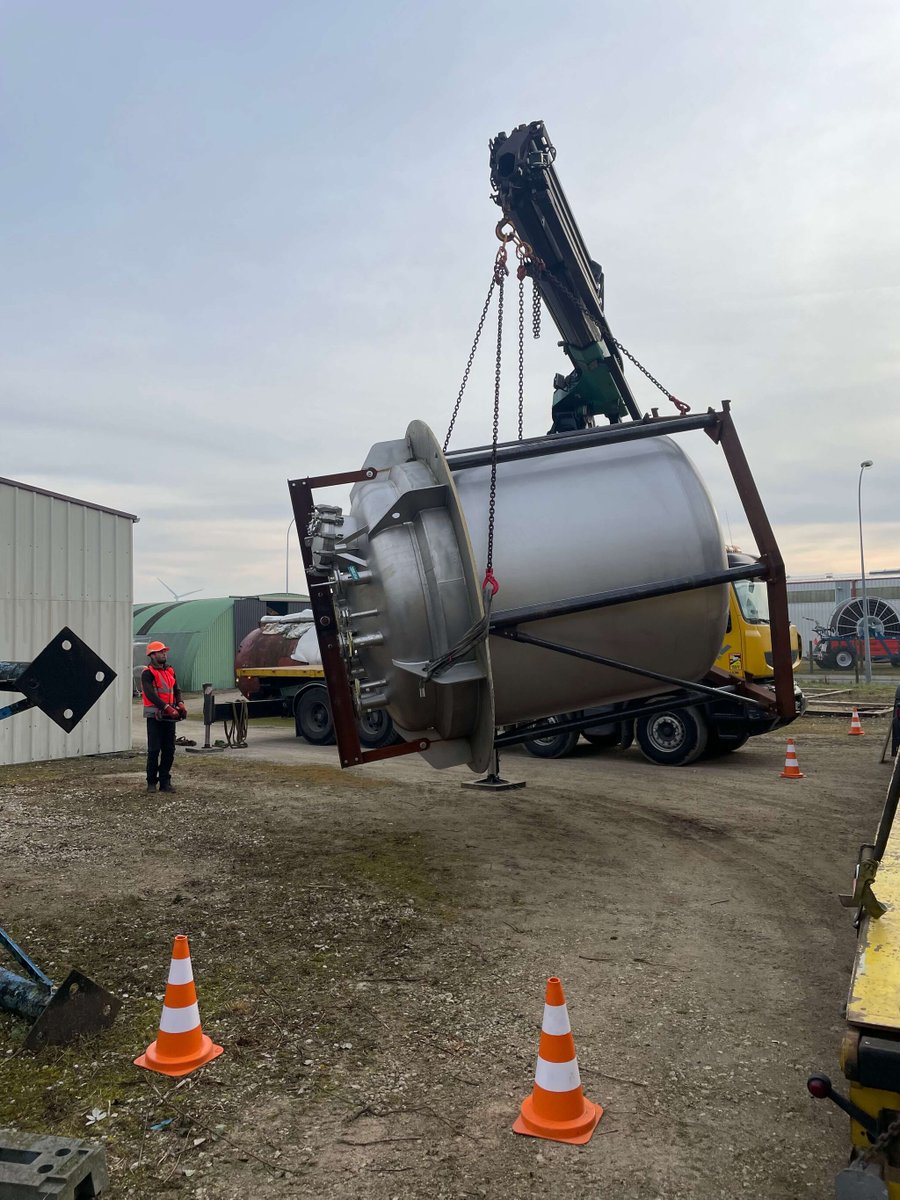 Osertech_indus's tweet photo. New in ! 

We just received this 12500 L stainless steel reactor. Excellent state.

Do not hesitate to contact us if you need information about it. https://t.co/klt0PRGNe6
