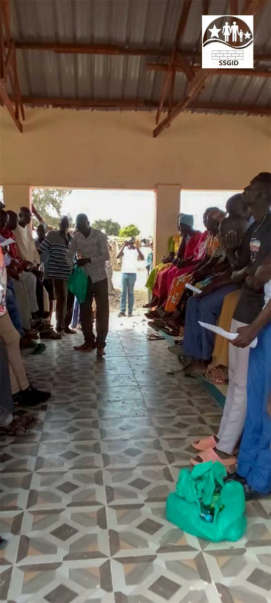 SSGIDSudan's tweet photo. 📍  Alek South Payam, Gogrial West County
Developmet of #market infrastructure is essential inspuring economic development in an area. neibouring communities have acces to basic products. Thank you to @BMZ_Bund @WVSouthSudan for working with #SSGID to promote #foodsecurity #SSOT https://t.co/JtON9i0GXH