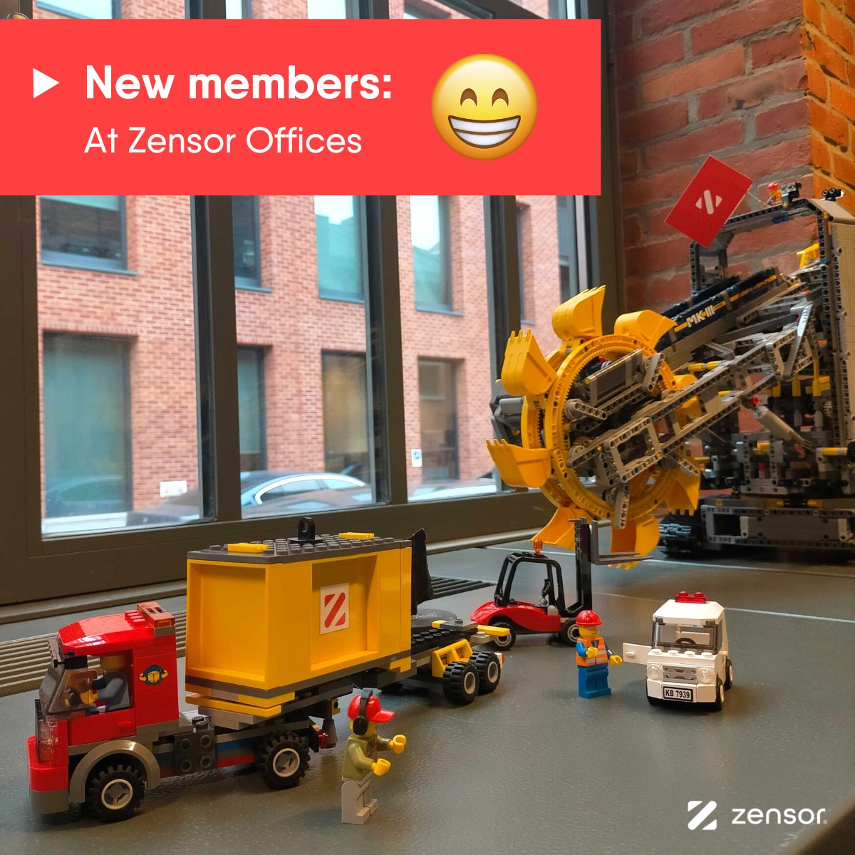 It appears that some new members have recently joined our offices 👷‍♂️❤️

👉Would you like to be the next member to join Zensor?

If you'd like to work at Zensor (with amazing colleagues), take a look at our available vacancies: zensor.be/work-for-us