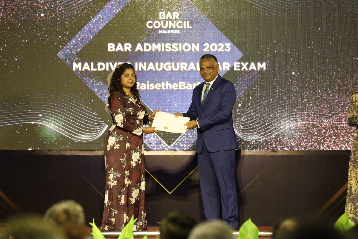 MvBarCouncil's tweet photo. A historic Bar Admission Ceremony was held, with 73 new members joining the legal profession.

We welcome the new lawyers, who are the first batch of licensees to pass the Maldives’ inaugural Bar Exam! 

@USAIDMaldives @ABARuleofLaw @UKinMaldives @UNDPMaldives https://t.co/H5IyWMV1p1