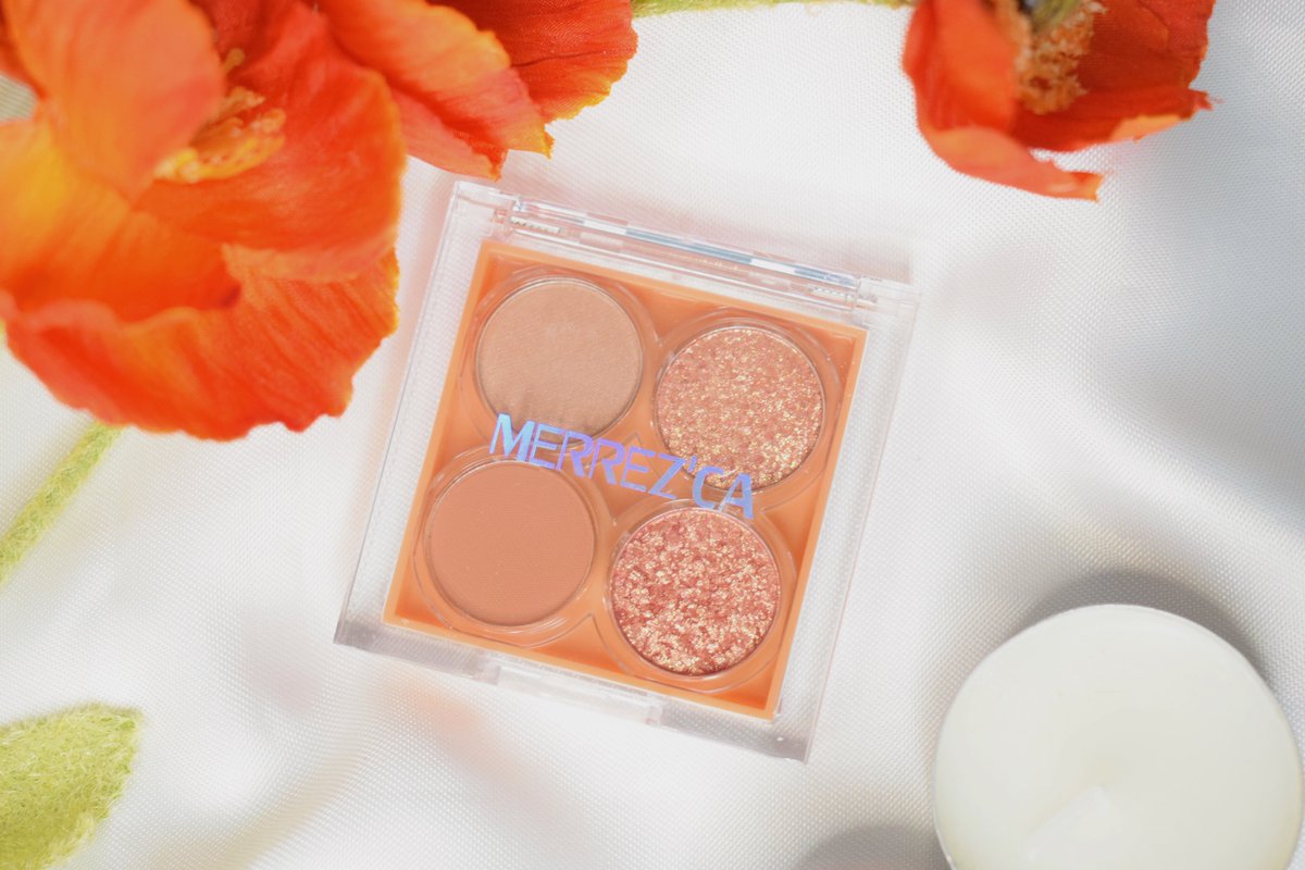 Siriperr's tweet photo. Eye Palette ที่อยากจะมารีวิวในวันนี้คือของ #merrazca แก สีสวยมากกก เห็นสีแบบนี้ใช้ได้ทุกวัน แต่งได้หลายลุคเลย แล้วมีครบทั้งเนื้อชิมเมอร์ กลิตเตอร์ แมตต์ เกลี่ยง่าย สีเข้มชัดติดทน ราคา 189 -. ขนาดเล็กพกพาสะดวก ใช้ได้นาน บอกเลยว่าต้องไปตำ ที่ 7-11 https://t.co/zIFznB049b