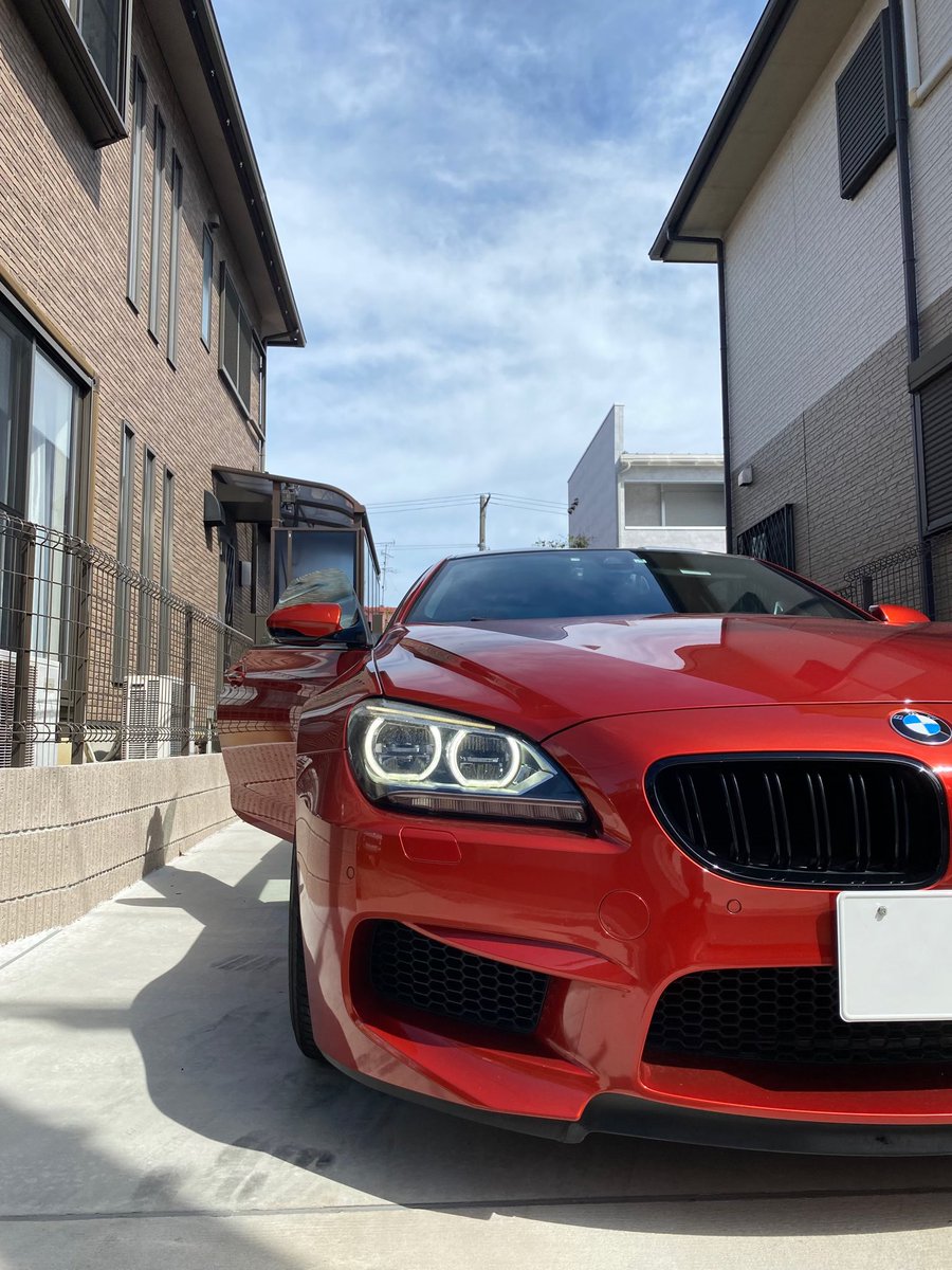 m6_f13's tweet image. 2023/02/20
BMW M6(F13)クーペ納車されました

FRでじゃじゃ馬な4.4L V8ツインターボ
サキールオレンジも綺麗で最高です😊

若輩者ですが皆様どうぞよろしくお願い致します🙇‍♂️🙇‍♂️

#F13M6 #M6クーペ #S63B44B