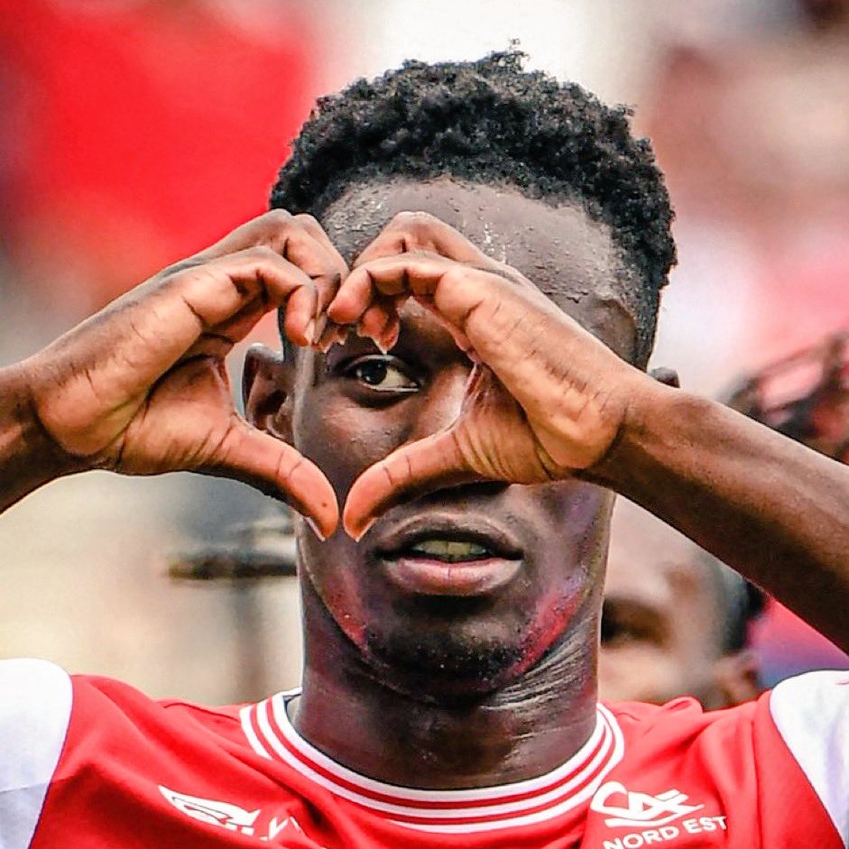 Good morning Gooners 💯❤️

We're flying after AVL with another +3 X Lesta 💞💓

Please follow back if I've followed you and put that notification bell 🔔 on so you can be notified when I tweet! 🙏🏿💯

If I haven't followed back, please DM me so I can! 
#COYG 
#Arsenalfollowtrain