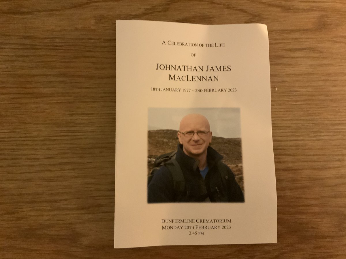100s packed Dunfermline Crematorium to celebrate the life of Johnathan. Moving eulogies were given by @KinrossRugby and @DavidTheMains. A great man and an inspirational mental healthcare leader. You will be missed @TheIHI @DrAmarShah @okpedrodelgado @derekfeeleyQI