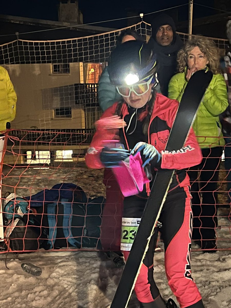 corinne_crabe's tweet photo. Sur le pla d’adret @SaintLaryAlti hier, une nouvelle épreuve de #ski #alpinisme :: faire le plus de descentes/montées sur un parcours en 1 heure. Les clubs #saintlaryauremontagne #transpyros #luchonmontagne ont rivalisé. bonne ambiance pour la première #patouschuss #pyrenees https://t.co/xBTw8RoyRs
