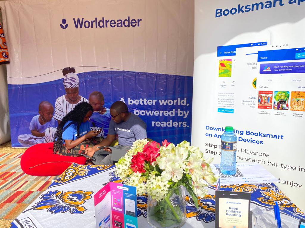 Today we are joining Aga Khan Junior Academy Nairobi to celebrate World  Mother Language Day and the diversity of languages.
Worldreader is introducing BookSmart app to the parents and other guests  BookSmart app has 7 different languages that can be enjoyed at school and at home