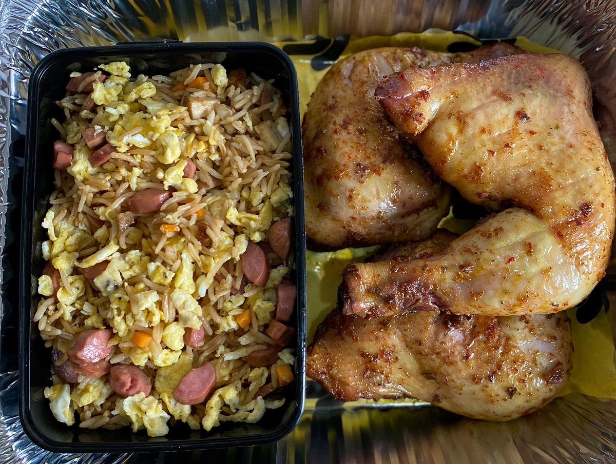 fluff__ng's tweet photo. Lunch tray menu
Slide 1; Fluff-Tastic Tray #10,500
Slide 2; Fluffy Feast Turkey Tray #11,000
Slide 3; Fluffy Feast Chicken Tray #9,000
Slide 4; Ultimate Fluff Tray #18,000
#fluffng #lunchtray #madeforu #lunchinlagos https://t.co/t6dNbrxLkc