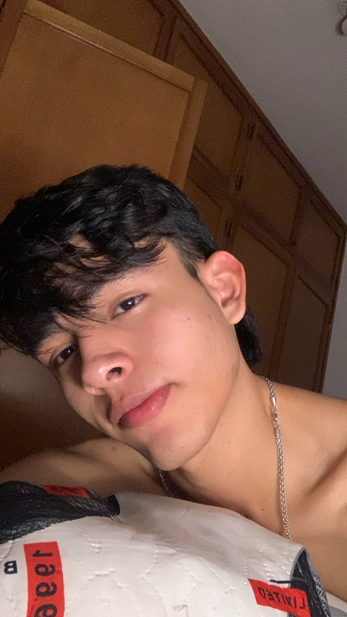 Adivinen quien no puede dormir :/