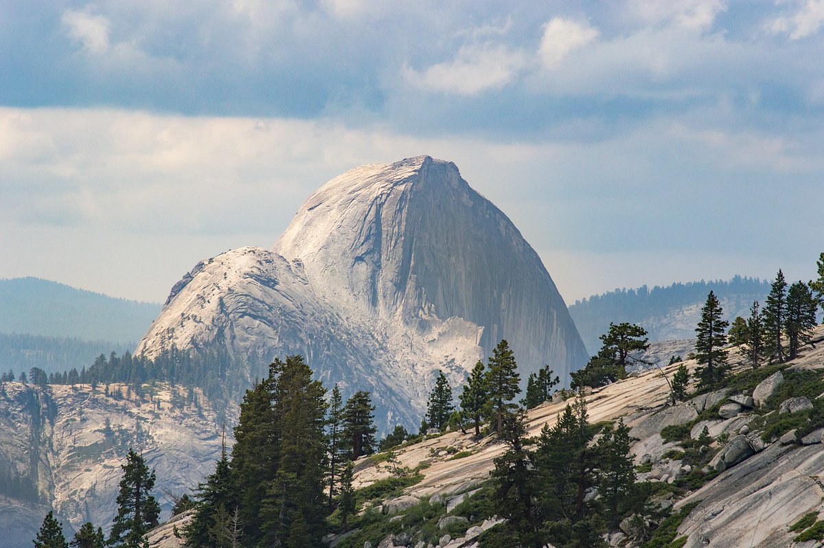 holamoncat_en's tweet image. Olmsted Point is a viewing area off Tioga Pass Road in Yosemite National Park which offers a view so...
holamon.cat/en/olmsted-poi…

 #travel #Olmsted #Point