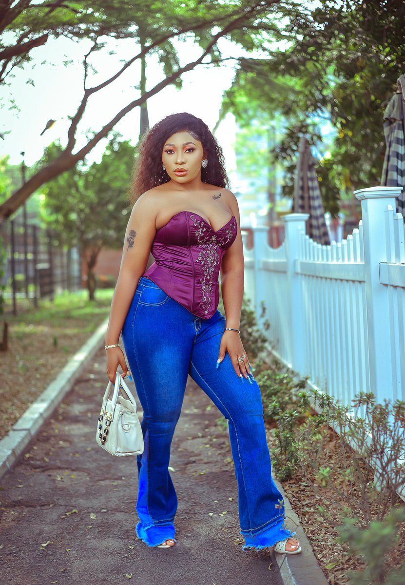 Queen El on Twitter "You all see my Queen Number 1 baddie OLIVIA THE