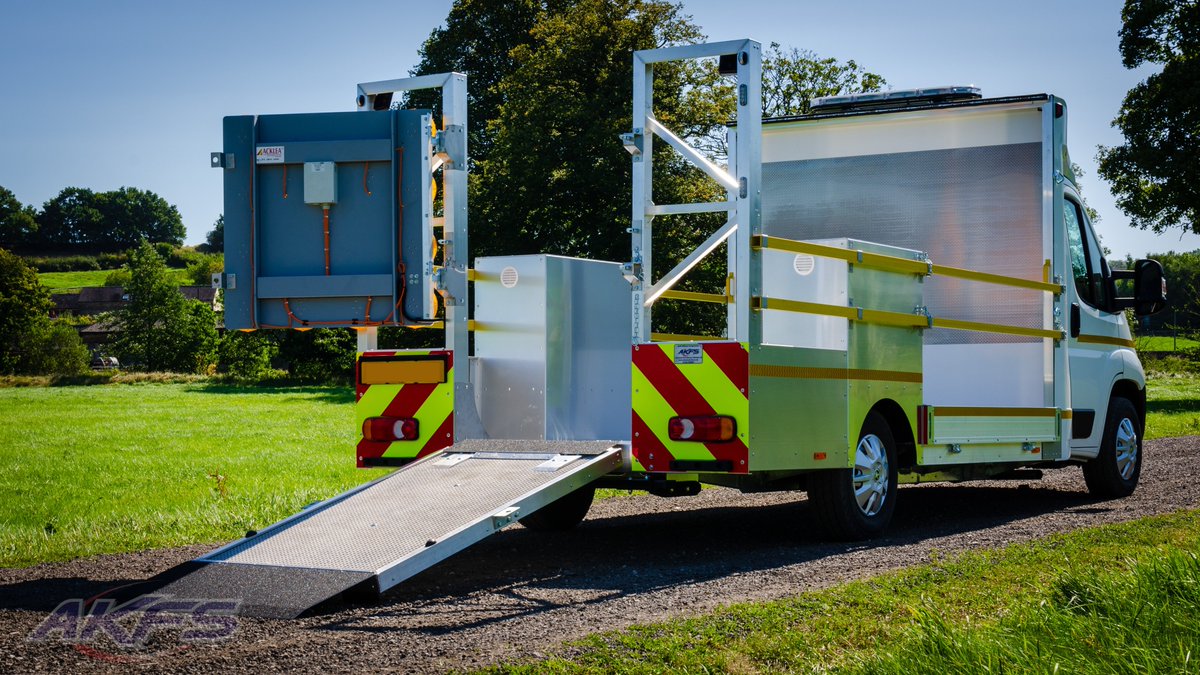 Advanced_KFS's tweet photo. Drop &amp; Go®

A 3500kg GVW Traffic Management Vehicle that has no equal; completely unique, and bespoke!

For more information regarding this vehicle, contact our Product Specialists today on 01246 250022.

#AKFS #BuiltWithoutCompromise #Innovation #CommercialVehicle https://t.co/V1kPIjTwhi