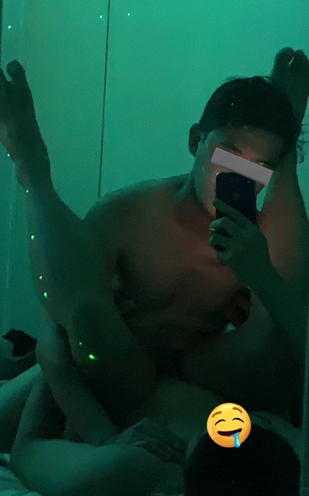 VNCDJM's tweet photo. it’s been a while 😈 #RatedSPG 

bayo before my birthday 🫣💦 https://t.co/363ropRRn7