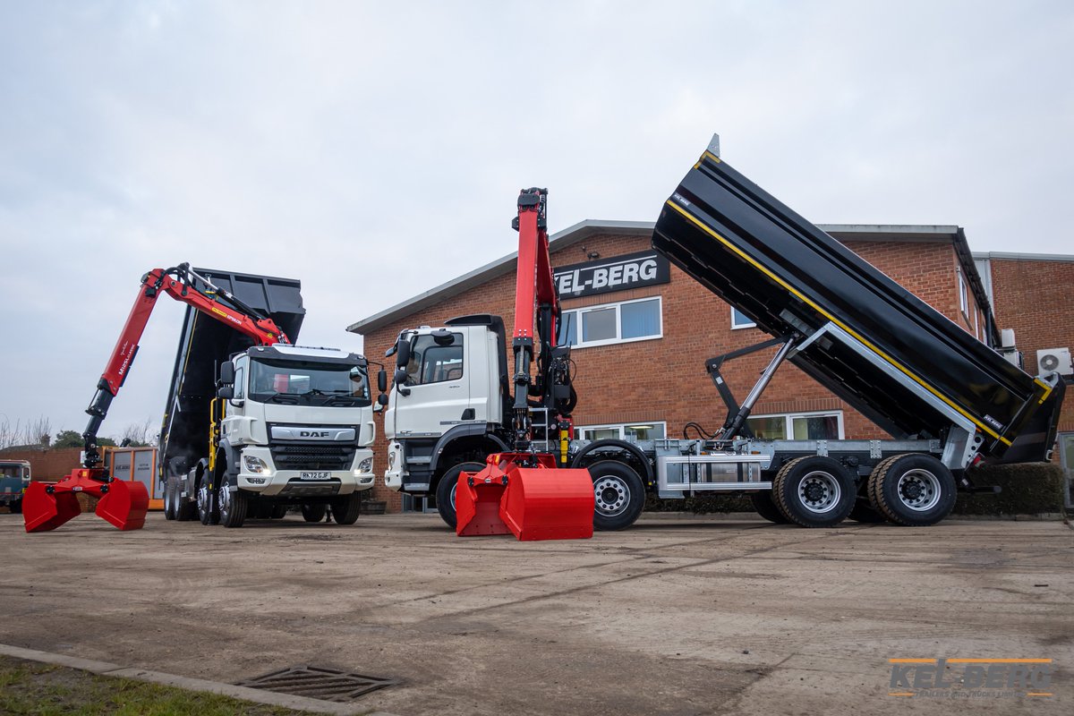 Kel_Berg's tweet photo. Exciting delivery to S&amp;R Construction Ltd in #Birmingham! Two new DAF CF450 8x4's with #kelberg &amp; #Thompson Grab Loader equipment, 4-way cameras, wacker carrier &amp; strobe lights. Thank you, Steven, for choosing Kel-Berg. Learn more at https://t.co/n3RFQkpZCb or call 01869 343 511. https://t.co/1N5sC8DpLn