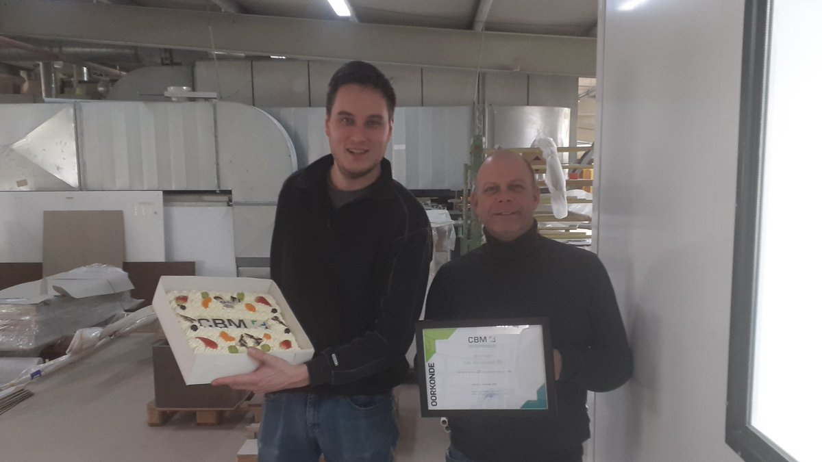 <a href="/IMS_Werkendam/">IMS Werkendam B.V.</a> is 25 jaar lid van <a href="/deCBM/">Koninklijke CBM</a> ! 
Monique van Niekerk ging langs bij Leendert Hoogendoorn en Frank van der Burg met een oorkonde en jubileumtaart. Van harte!

#cbm #leden #jubileum #taart