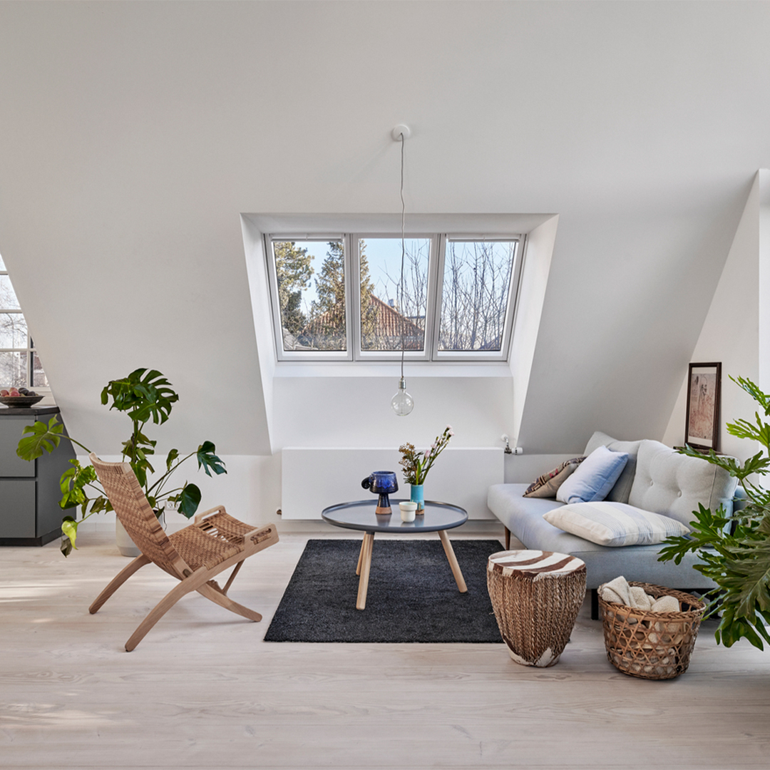 beesleyandfilde's tweet photo. Transform your home with Velux Roof Windows 🪟
Direct from Velux, they're easy to install and offer natural light you won't get with other windows. Enjoy nationwide delivery on all orders – buy now and brighten up your home.
🖥️ https://t.co/pbIDBnbKgH
#veluxwindows #roofing https://t.co/w2e69bwVx3