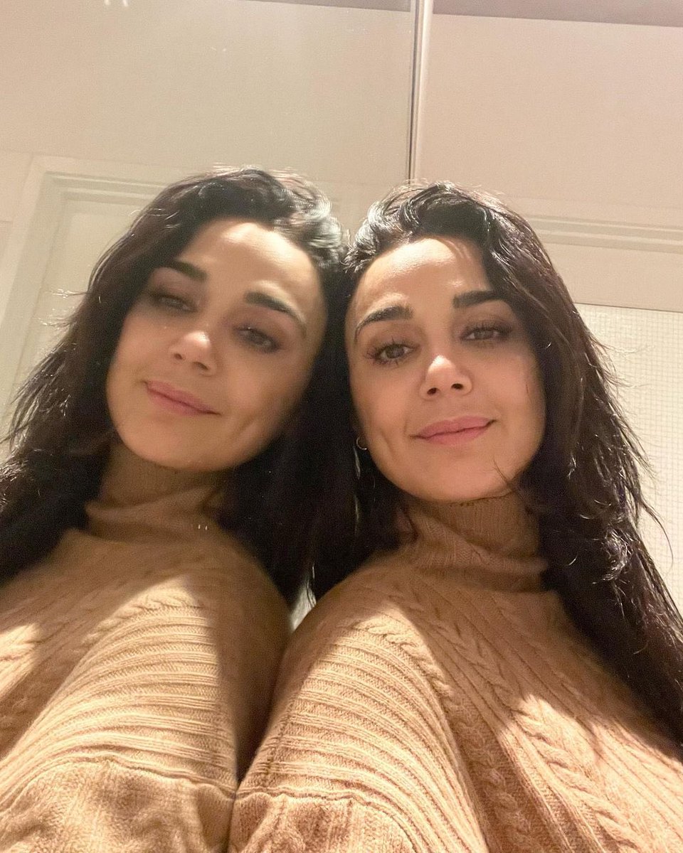 Caption this 😍 Let’s see how creative you all are ! #ting