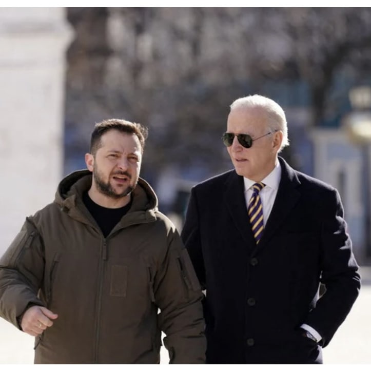 JachiraKlaudia's tweet photo. Joe Biden pokazuje, że jest nie tylko prezydentem USA, ale też przywódcą wolnego świata. Przynosi nadzieję na wolność, ma też klasę, luz i odwagę. Jakże to inny polityczny świat niż europejscy sojusznicy Putina tacy jak Orban, Le Pen czy Salvini. Pamiętajmy o tym nie tylko dziś. https://t.co/ai8oreP56v