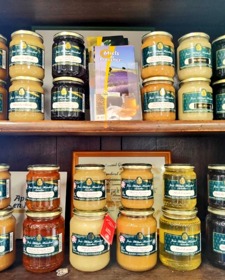 EtwTerp's tweet photo. Hexagones sucrés...
🐝🍯🐝🍯🐝🍯🐝🍯
Miellerie Mandard, Draguignan (Var)
27 juillet 2022
#mathartist #maths #mathpics #mathsgourmandes #miel #dracenie #hexagone #draguignan #mielleriemandard #mathsetnature
🔶 RV sur Instagram 🔶
📸🖍️MATHS_ARTIST✏️🎨https://t.co/huEfGDmtXA… https://t.co/MCZbNRVVvR