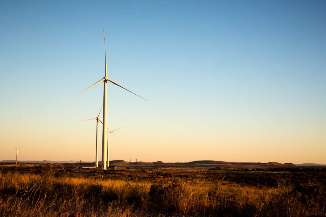 Air Liquide and Sasol sign new set of long-term contracts to supply an additional 260 MW of renewable energy to the Secunda site. Read more sasol.com/sasol-and-air-…